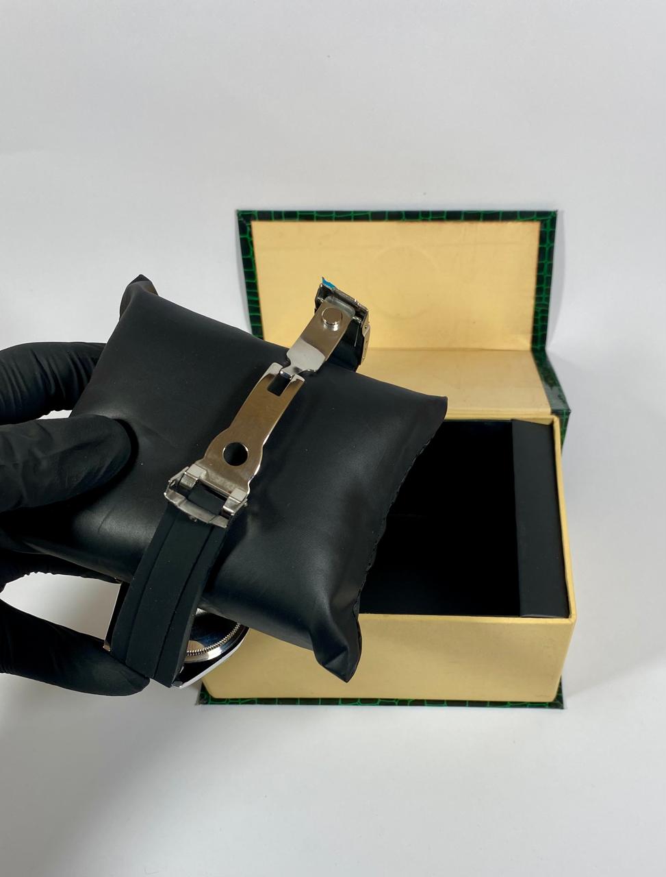 Rolex oyster perpetual date